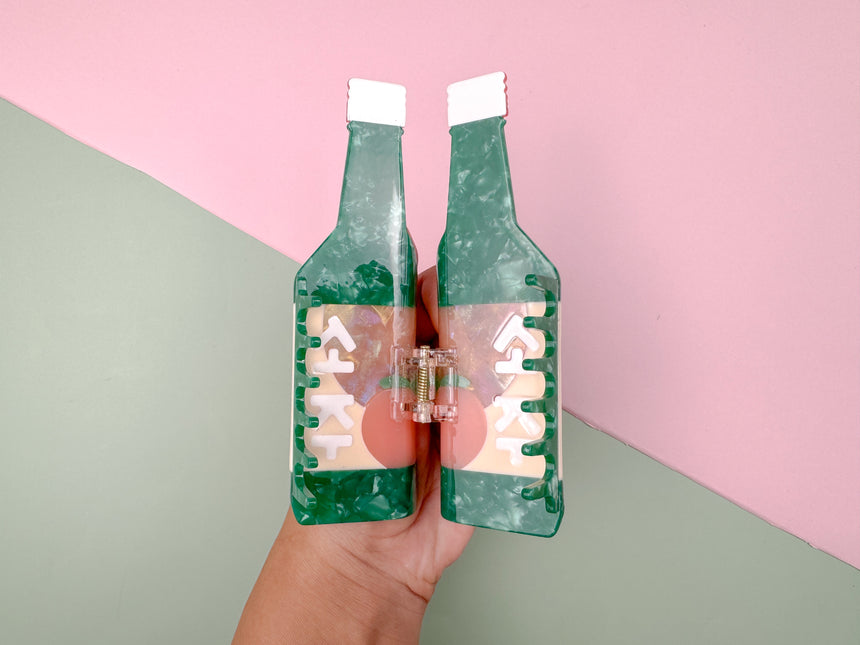 Soju Peach Hair Claw