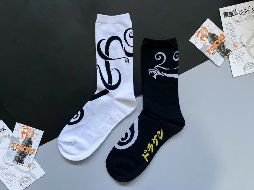 Mismatch Dragon Tattoo Socks
