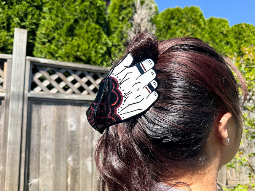 [PREORDER] Engine Hand Hair Claw