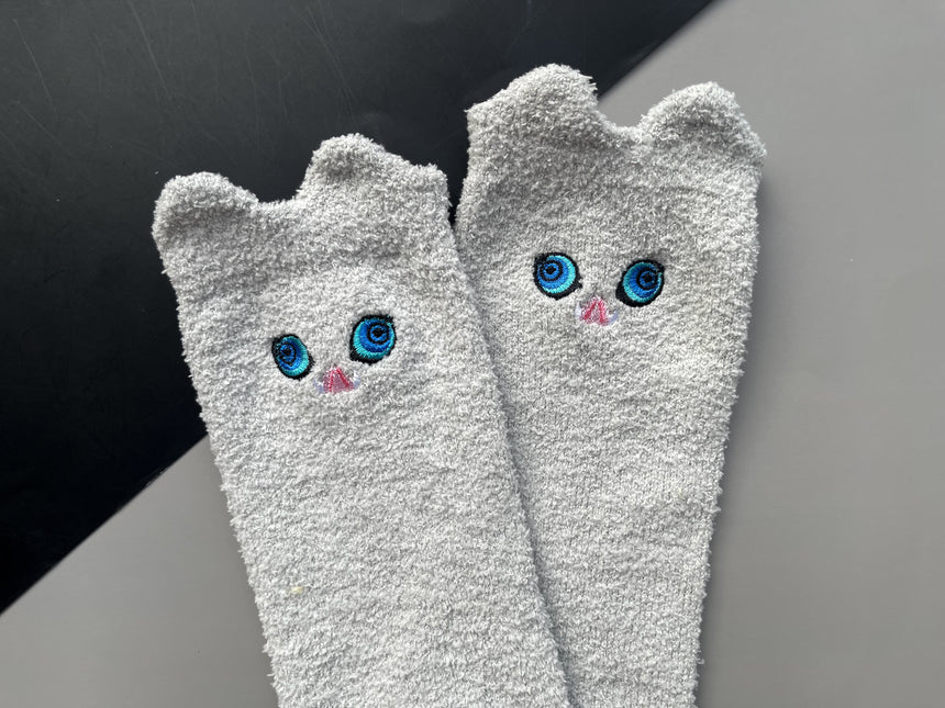 Boar Fuzzy Slouch Socks