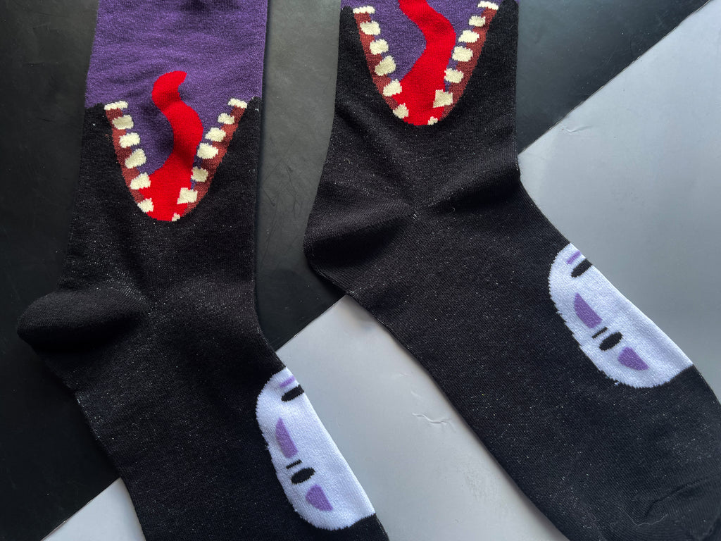 Face Less Cc Clean Socks Faceless Socks – KoKoSeoul